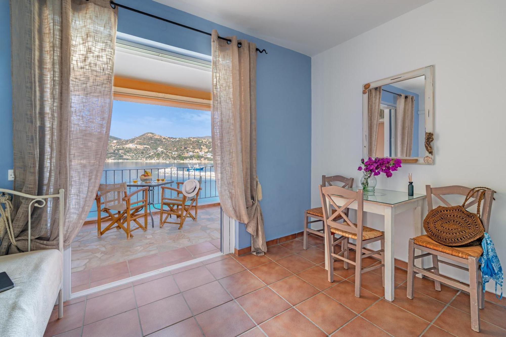 Niovi Seaview Apartments Agioi Apostoloi  Exterior foto